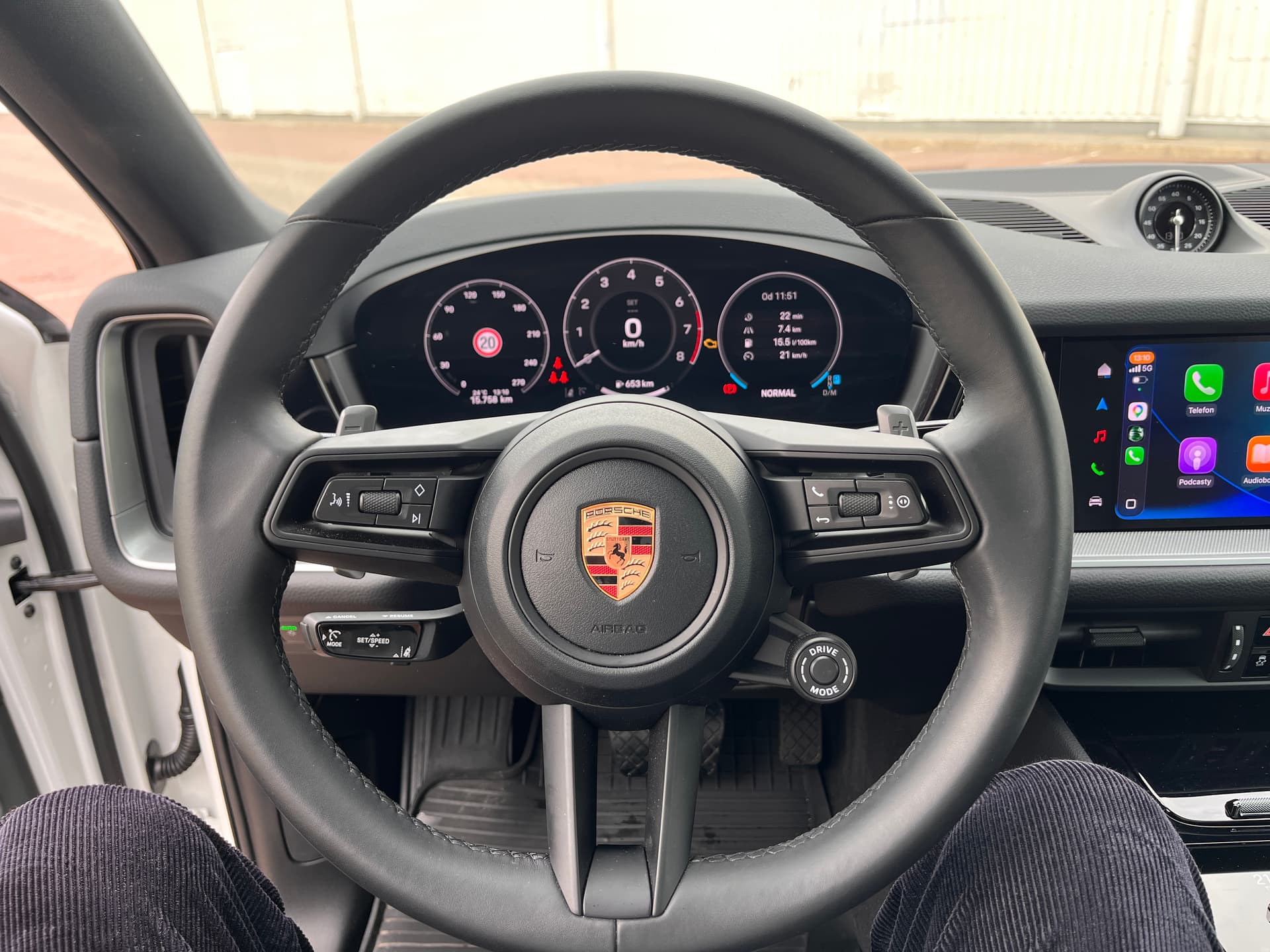 Porsche Cayenne Coupe Base — zdjęcie 11
