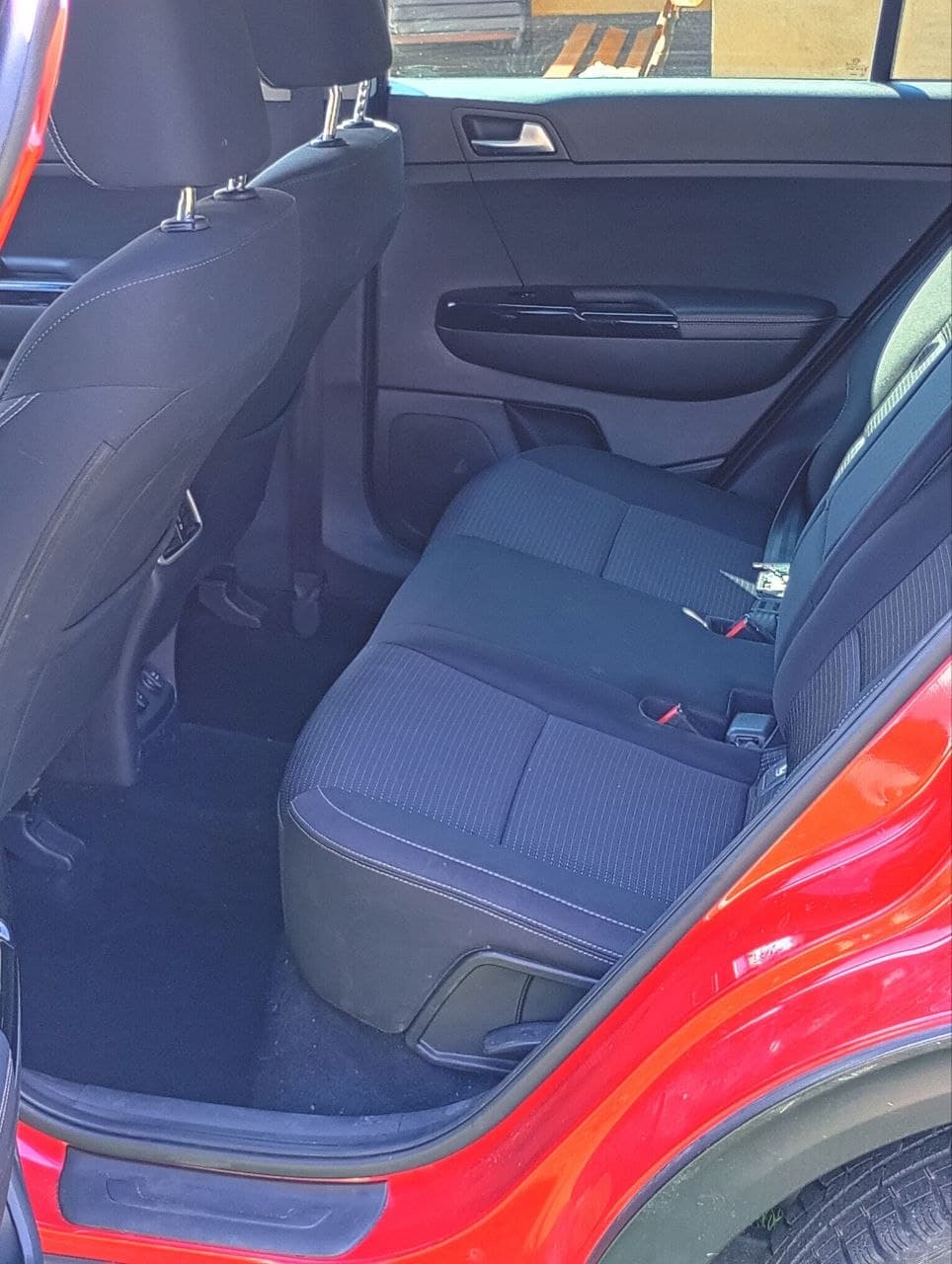 KIA Sportage — zdjęcie 10