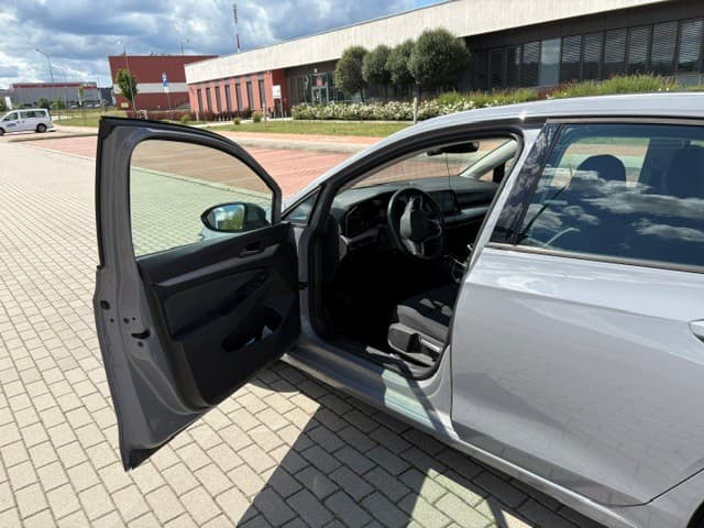 Volkswagen Golf 2.0 TDI — zdjęcie 12