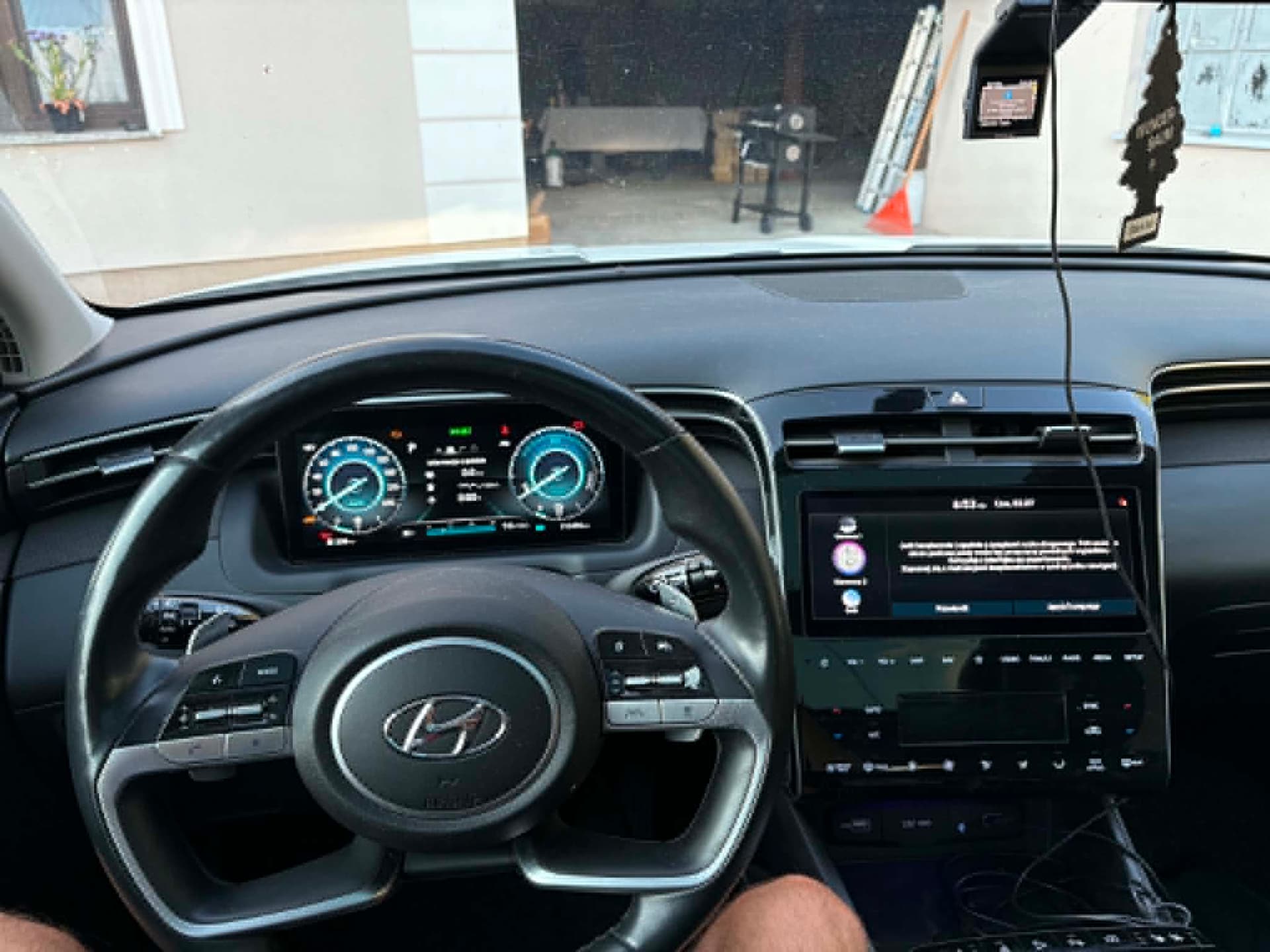 Hyundai Tucson Platinium 1.6 T-GDi — zdjęcie 11