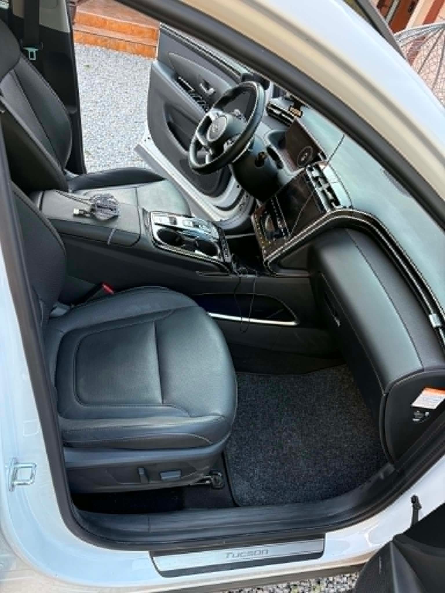 Hyundai Tucson Platinium 1.6 T-GDi — zdjęcie 13