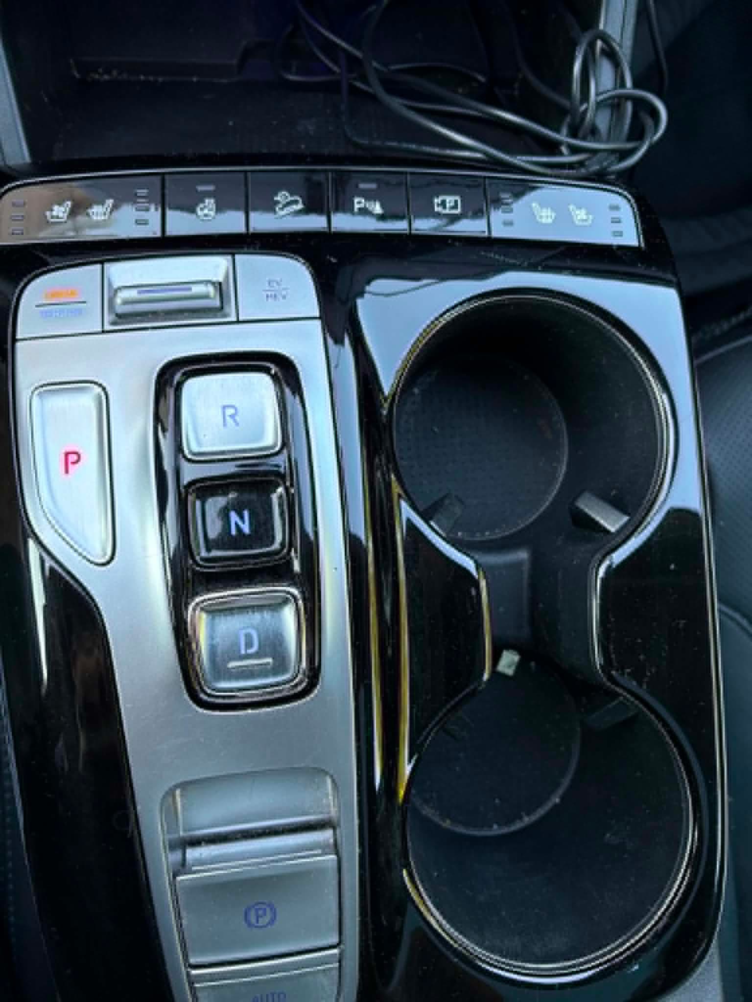 Hyundai Tucson Platinium 1.6 T-GDi — zdjęcie 14