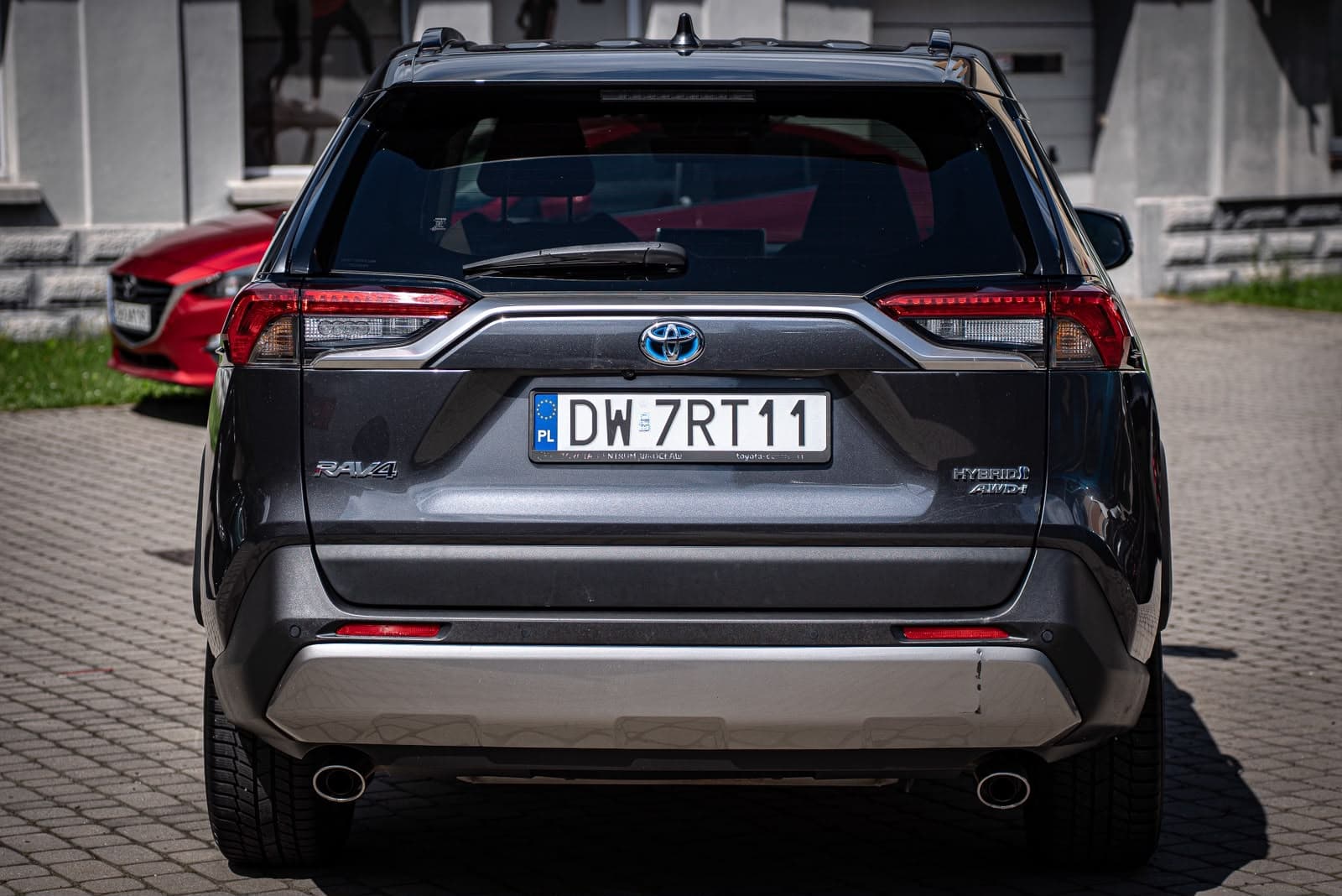 Toyota RAV4 Executive 4x4 — zdjęcie 9