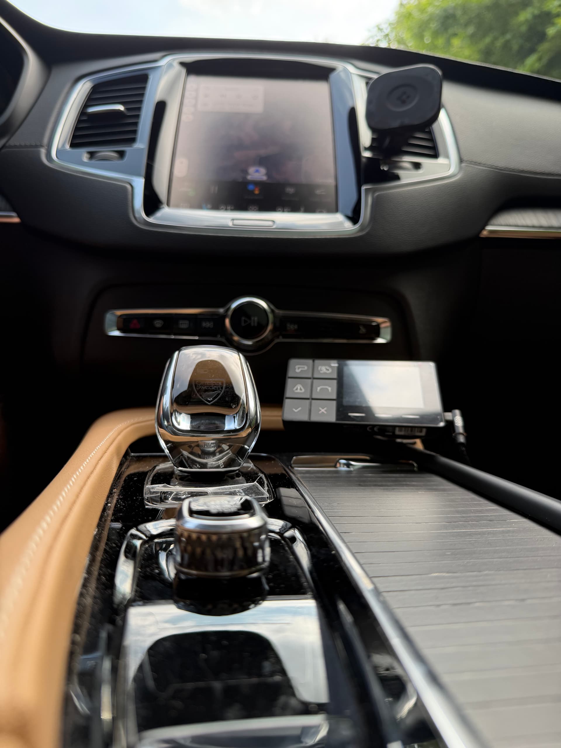 Volvo XC90 Plus — zdjęcie 3