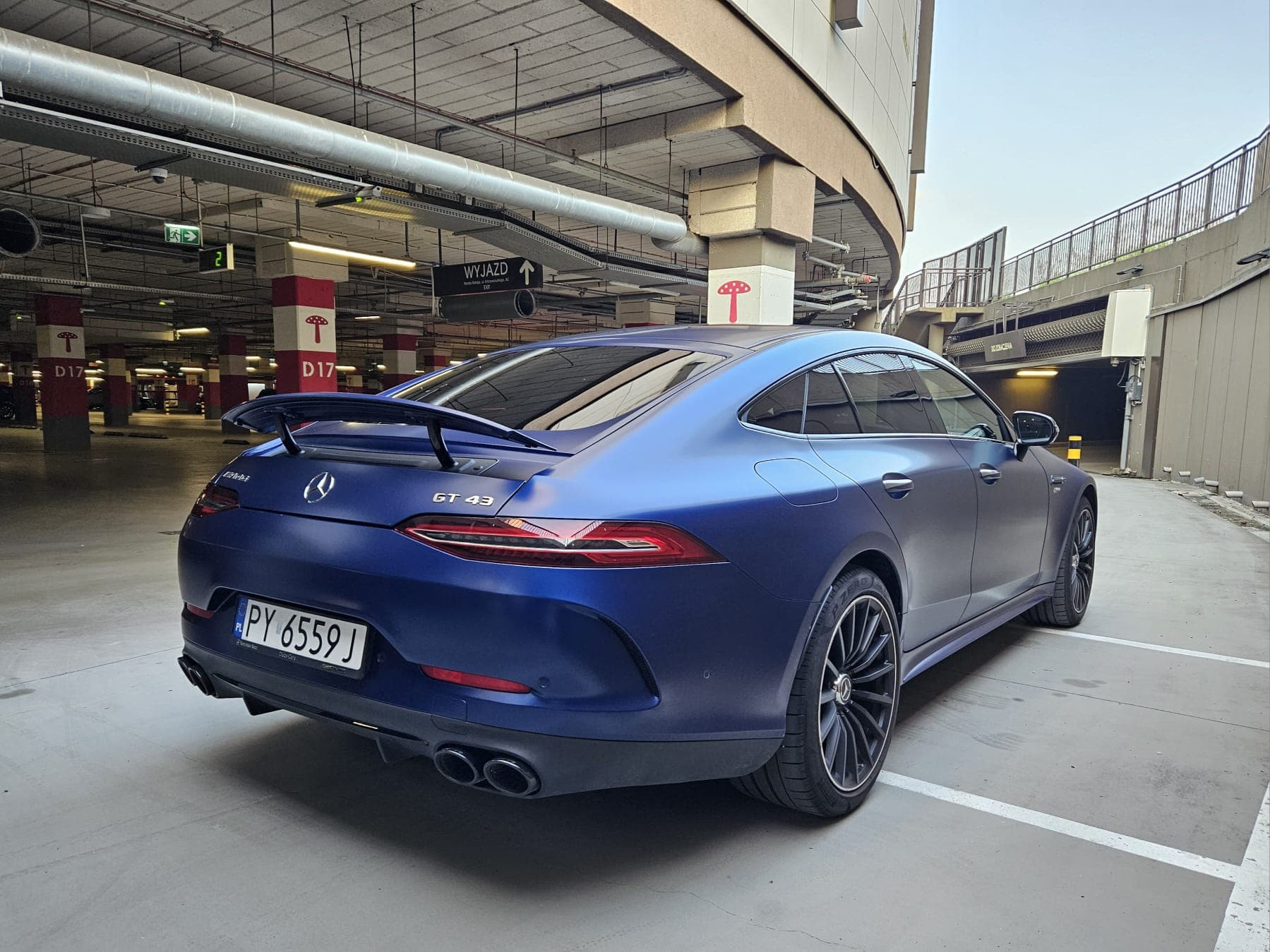 Mercedes-Benz AMG GT 43 4-Door — zdjęcie 6