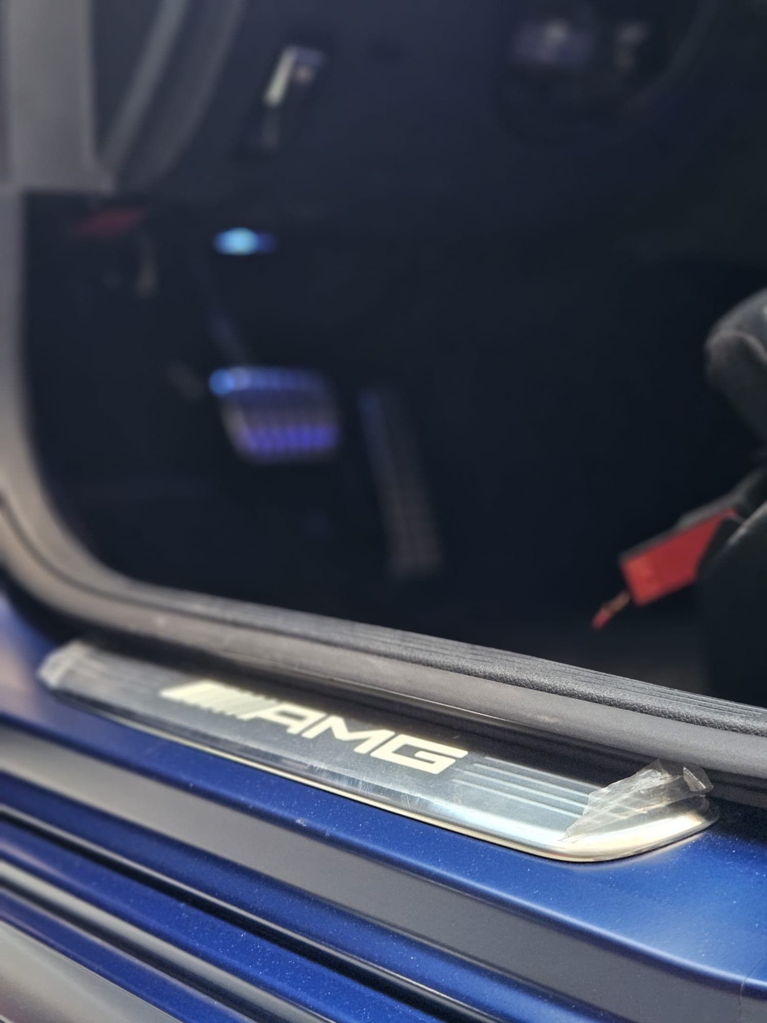 Mercedes-Benz AMG GT 43 4-Door — zdjęcie 13