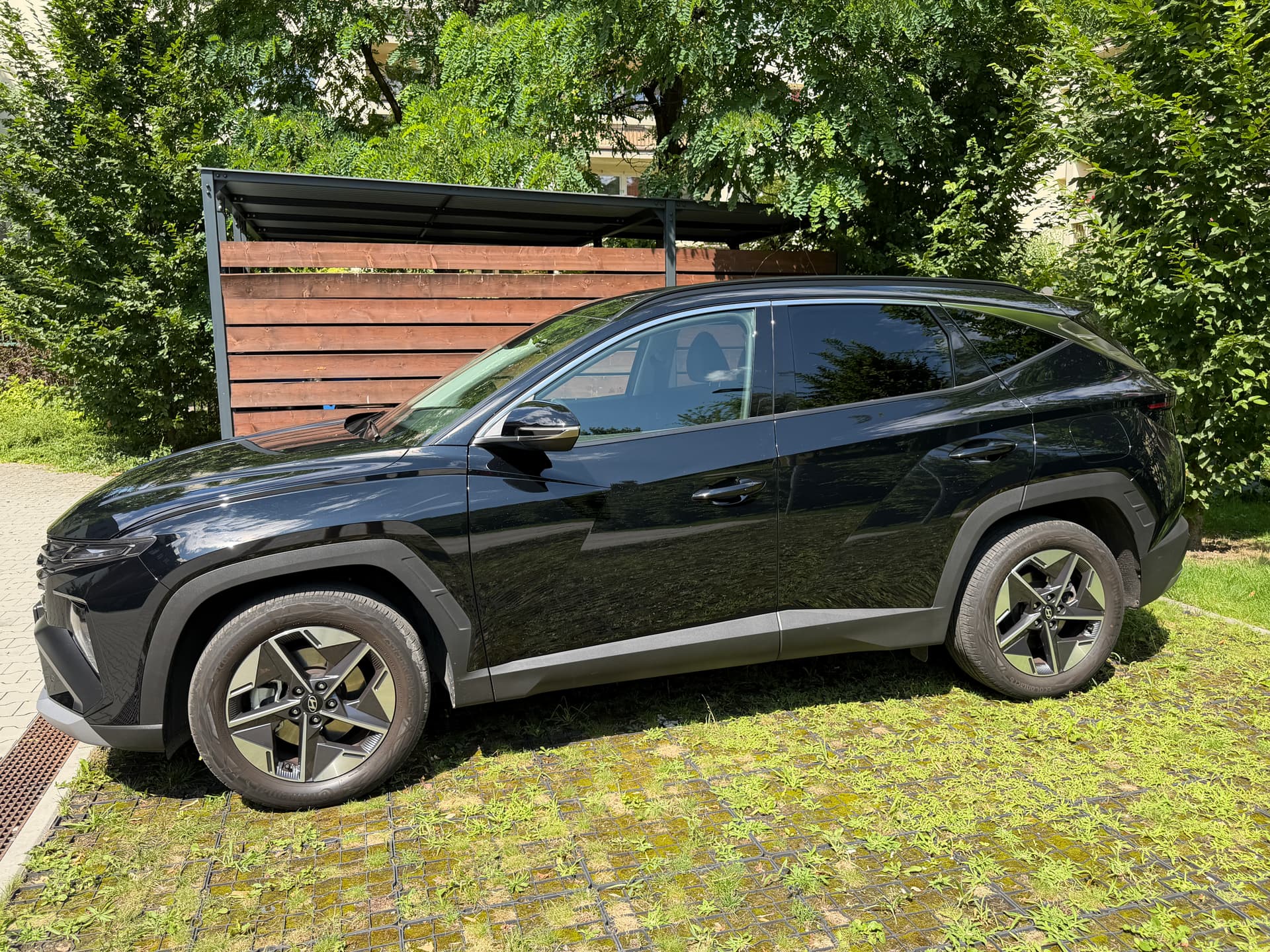 Hyundai Tucson Executive 1.6 T-GDI 2WD — zdjęcie 4