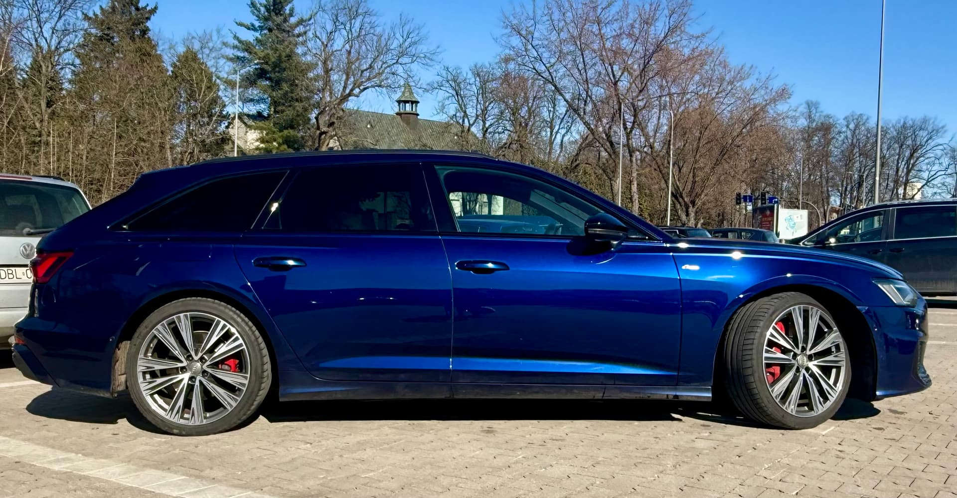 Audi A6 Avant 55 TFSI — zdjęcie 14