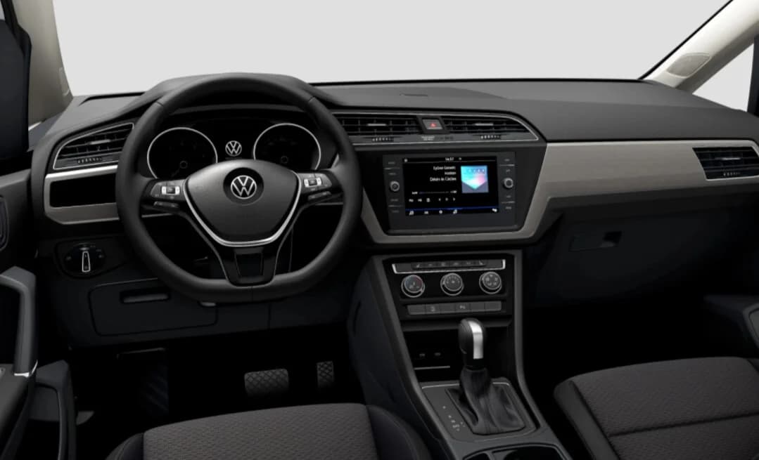 Volkswagen Touran — zdjęcie 5