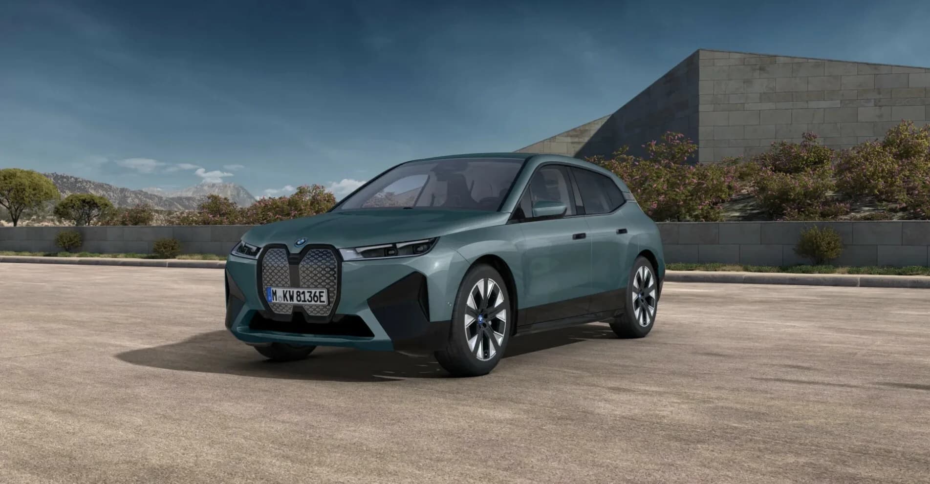 BMW iX 40 (DELETED) — zdjęcie 1