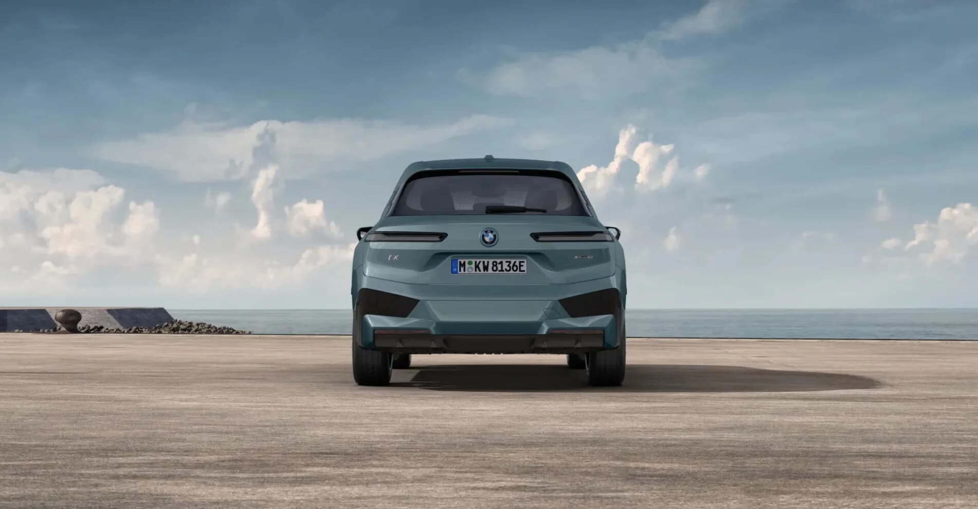 BMW iX 40 (DELETED) — zdjęcie 2