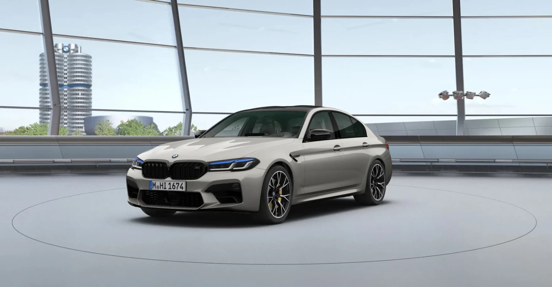 BMW M5 — zdjęcie 1