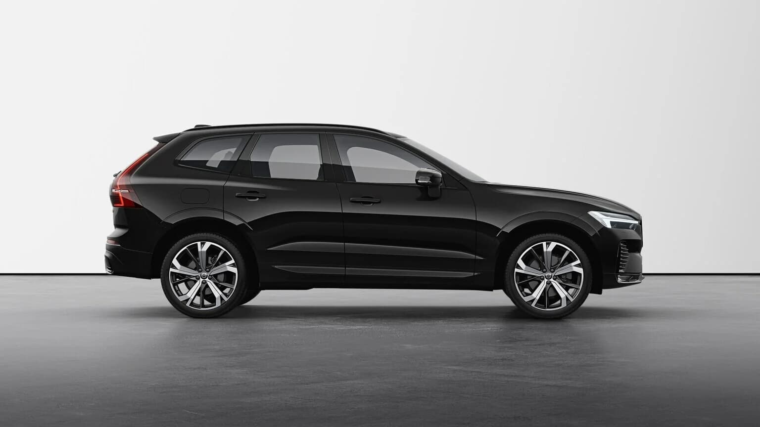 Volvo XC60 B4 — zdjęcie 2