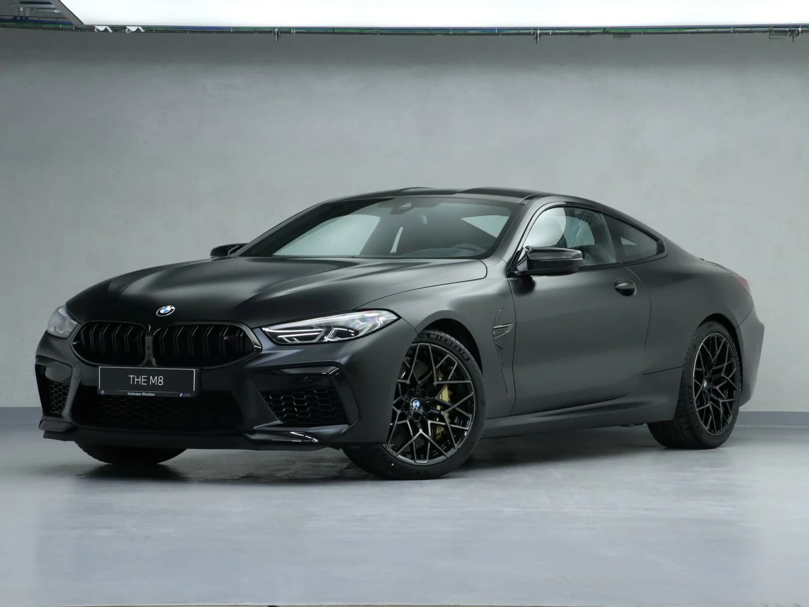 BMW M8 — zdjęcie 1