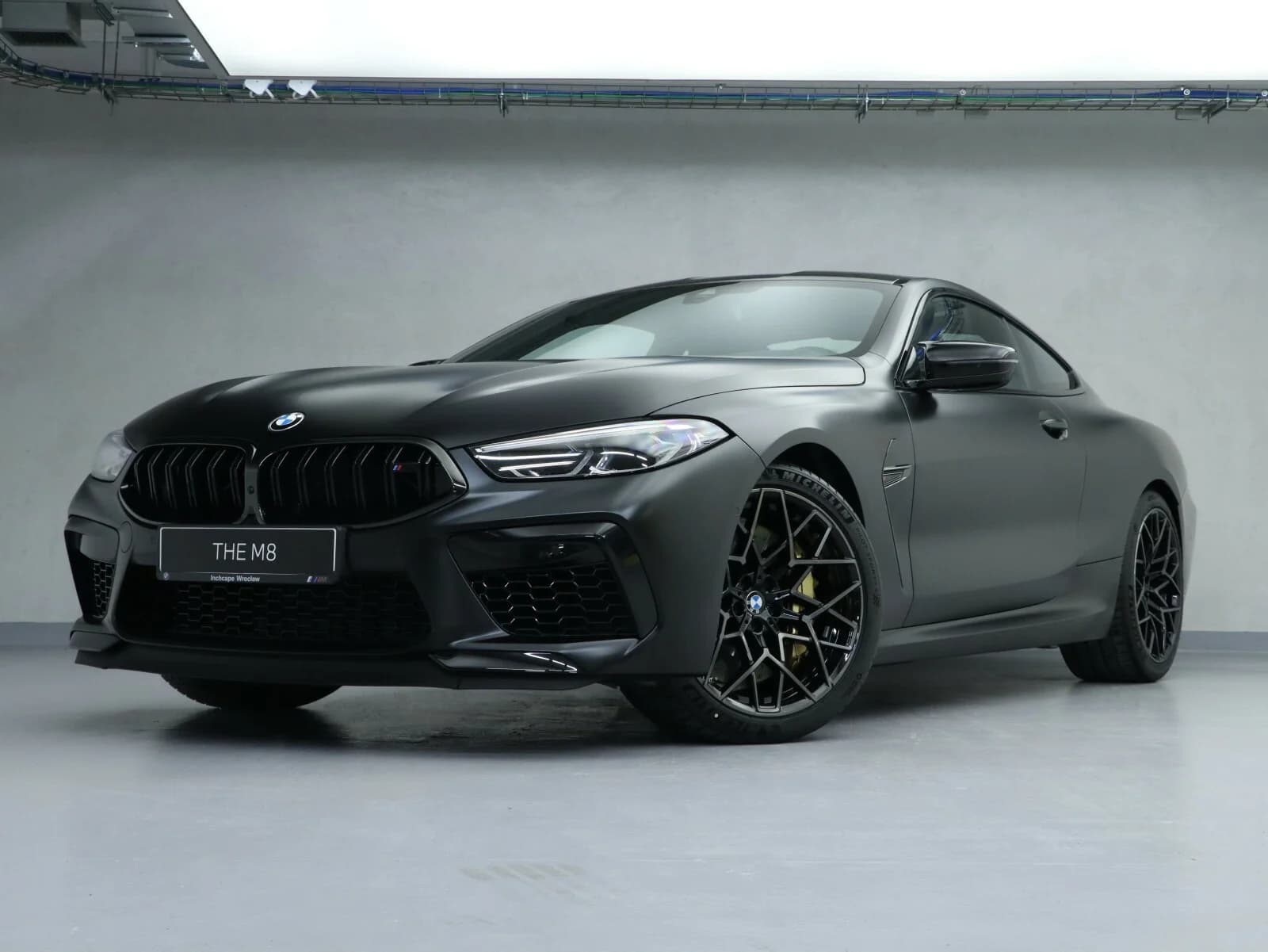 BMW M8 — zdjęcie 2