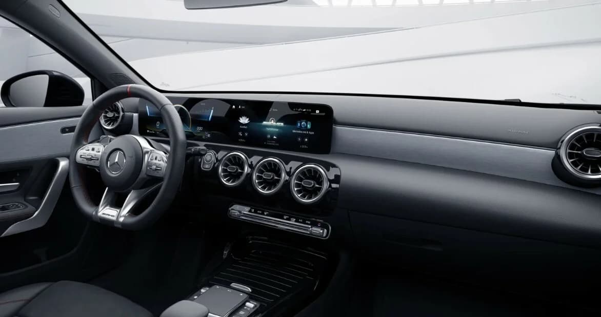 Mercedes-Benz A35 AMG (DELETED) — zdjęcie 9