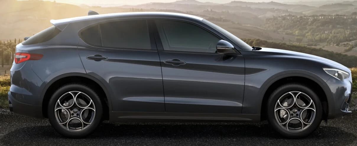 Alfa Romeo Stelvio Quadrifoglio — zdjęcie 2