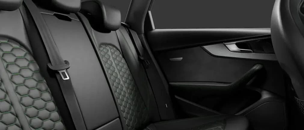 Audi RS4 — zdjęcie 7