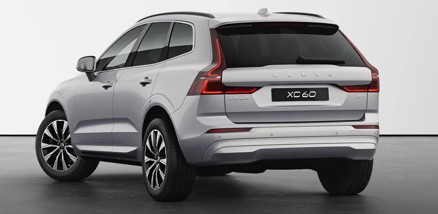 Volvo XC60 B4 Core — zdjęcie 2