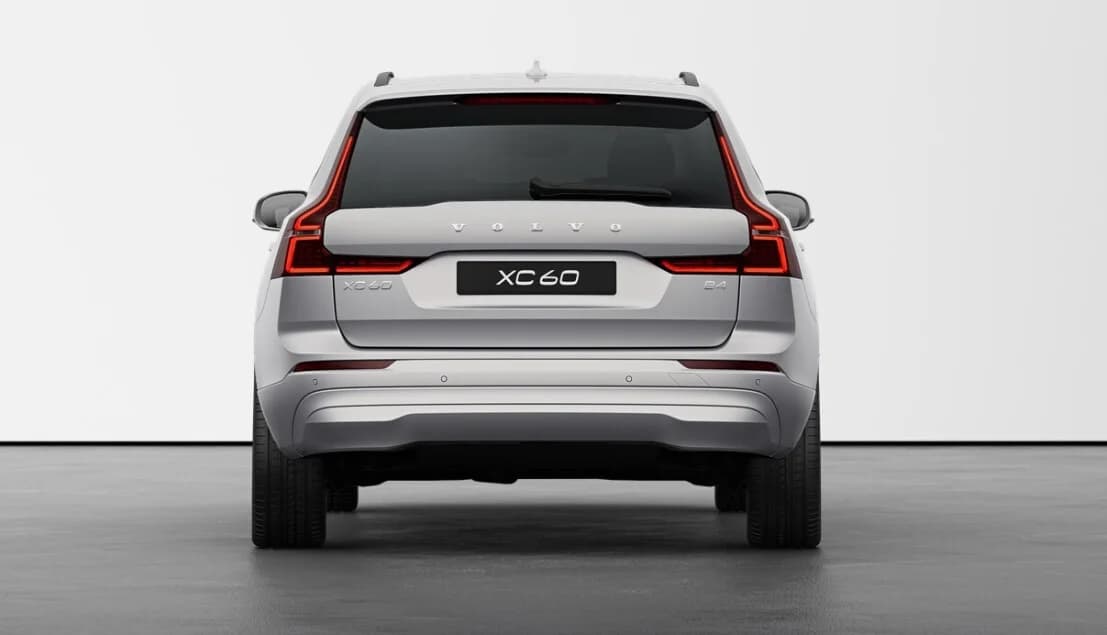 Volvo XC60 B4 Core — zdjęcie 3