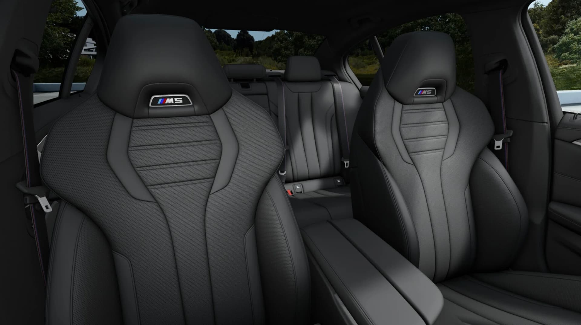 BMW M5 — zdjęcie 7