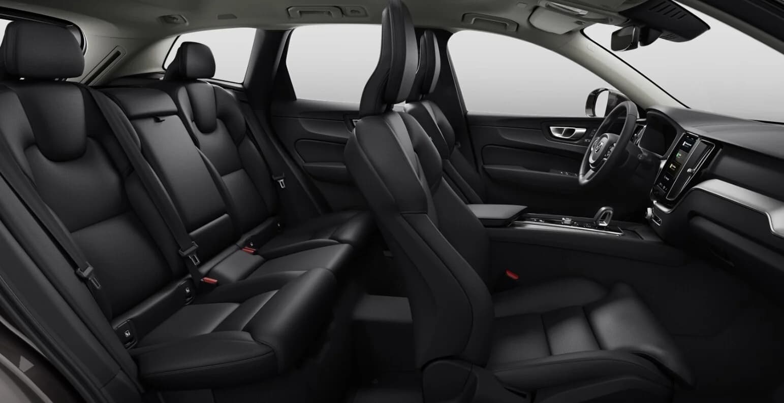 Volvo XC60 B4 Plus — zdjęcie 6