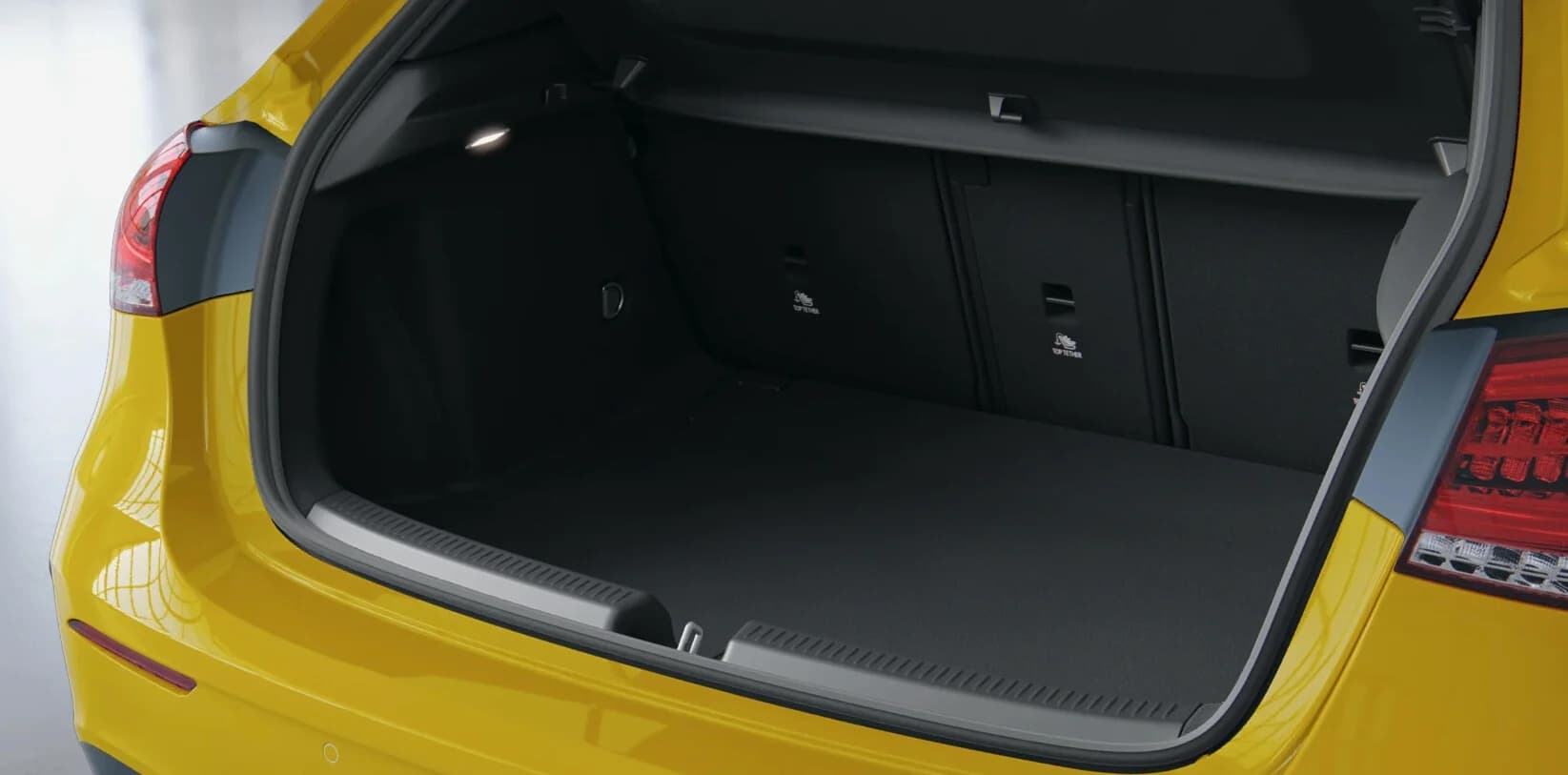 Mercedes-Benz AMG A45 S (DELETED) — zdjęcie 11
