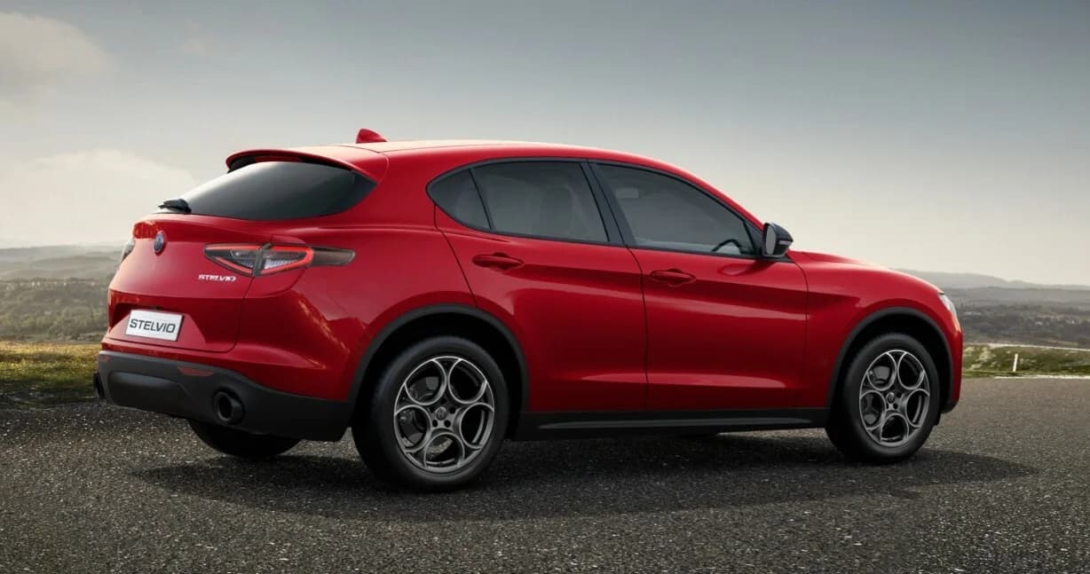 Alfa Romeo Stelvio — zdjęcie 3