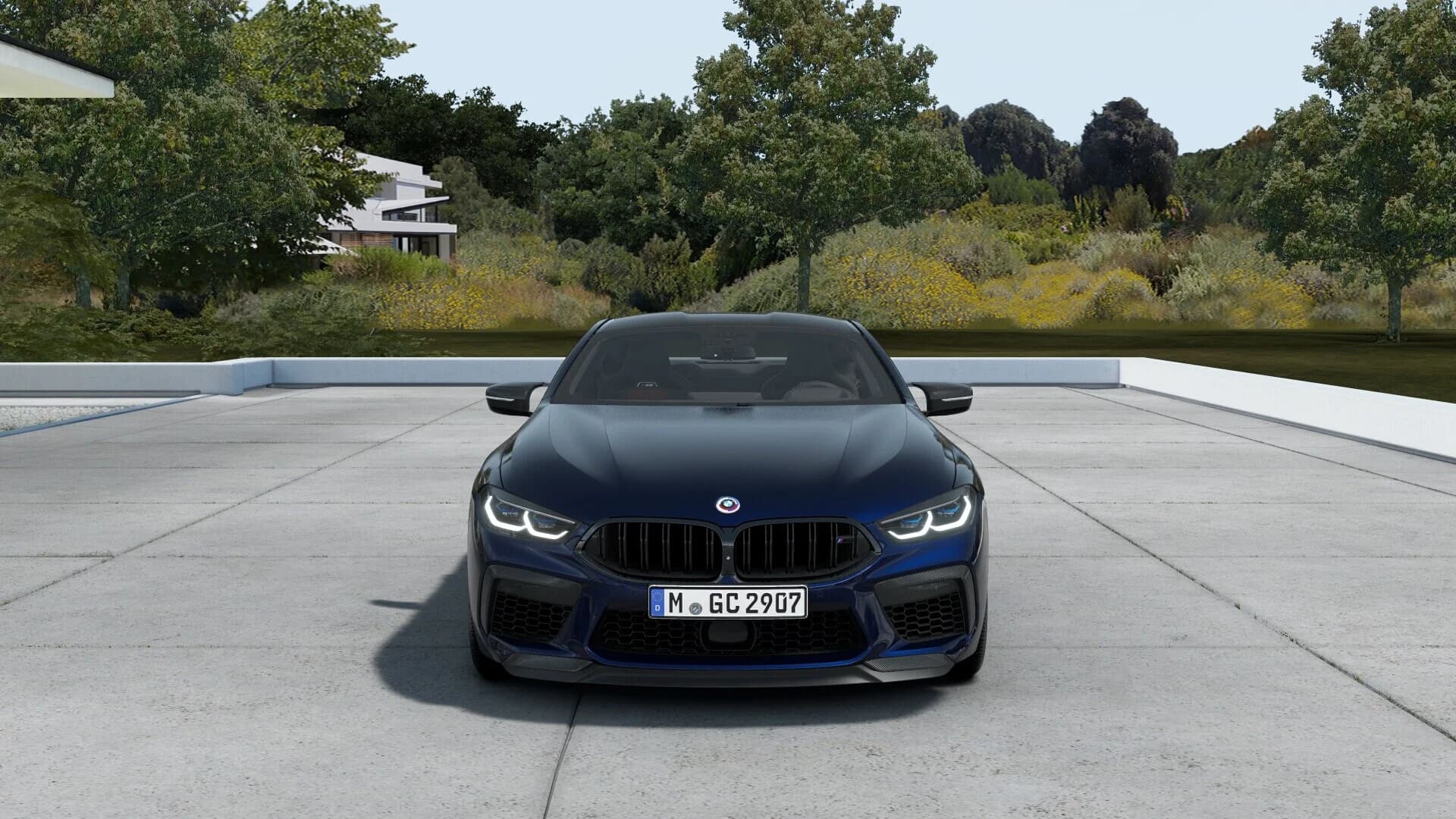 BMW M8 — zdjęcie 3