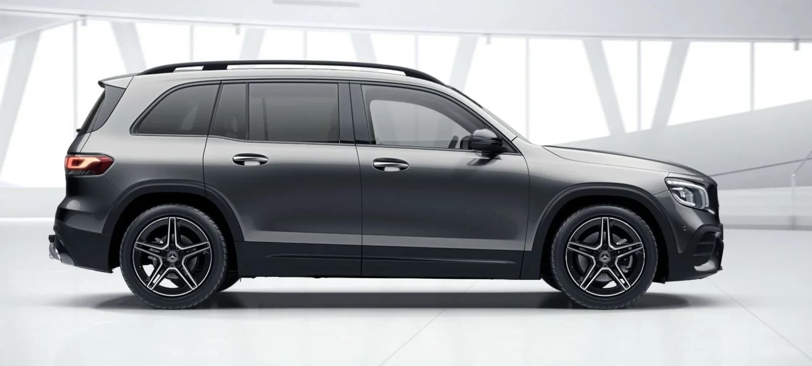 Mercedes-Benz GLB 220d (DELETED) — zdjęcie 3
