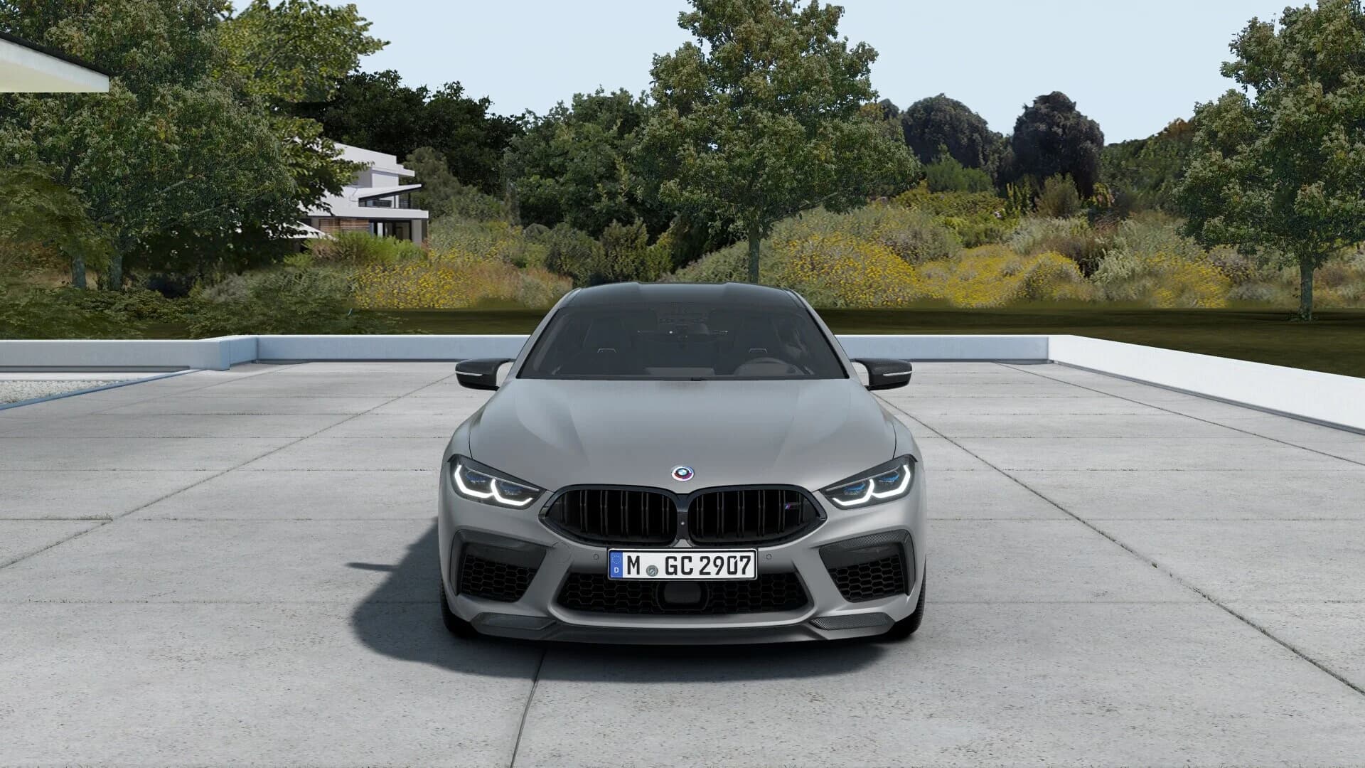 BMW M8 — zdjęcie 3