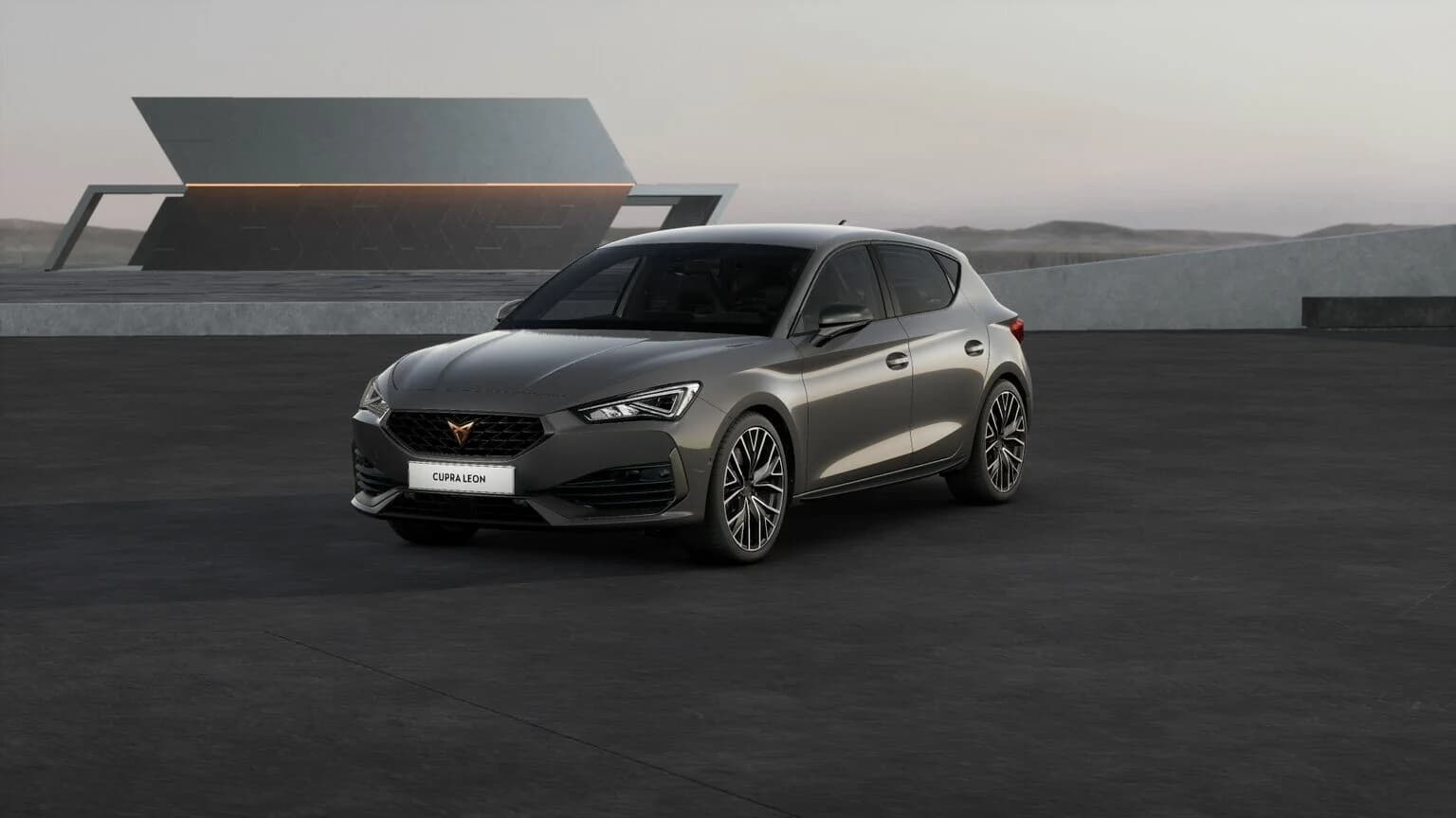 Cupra Leon 2.0 TSI DSG (DELETED) — zdjęcie 1