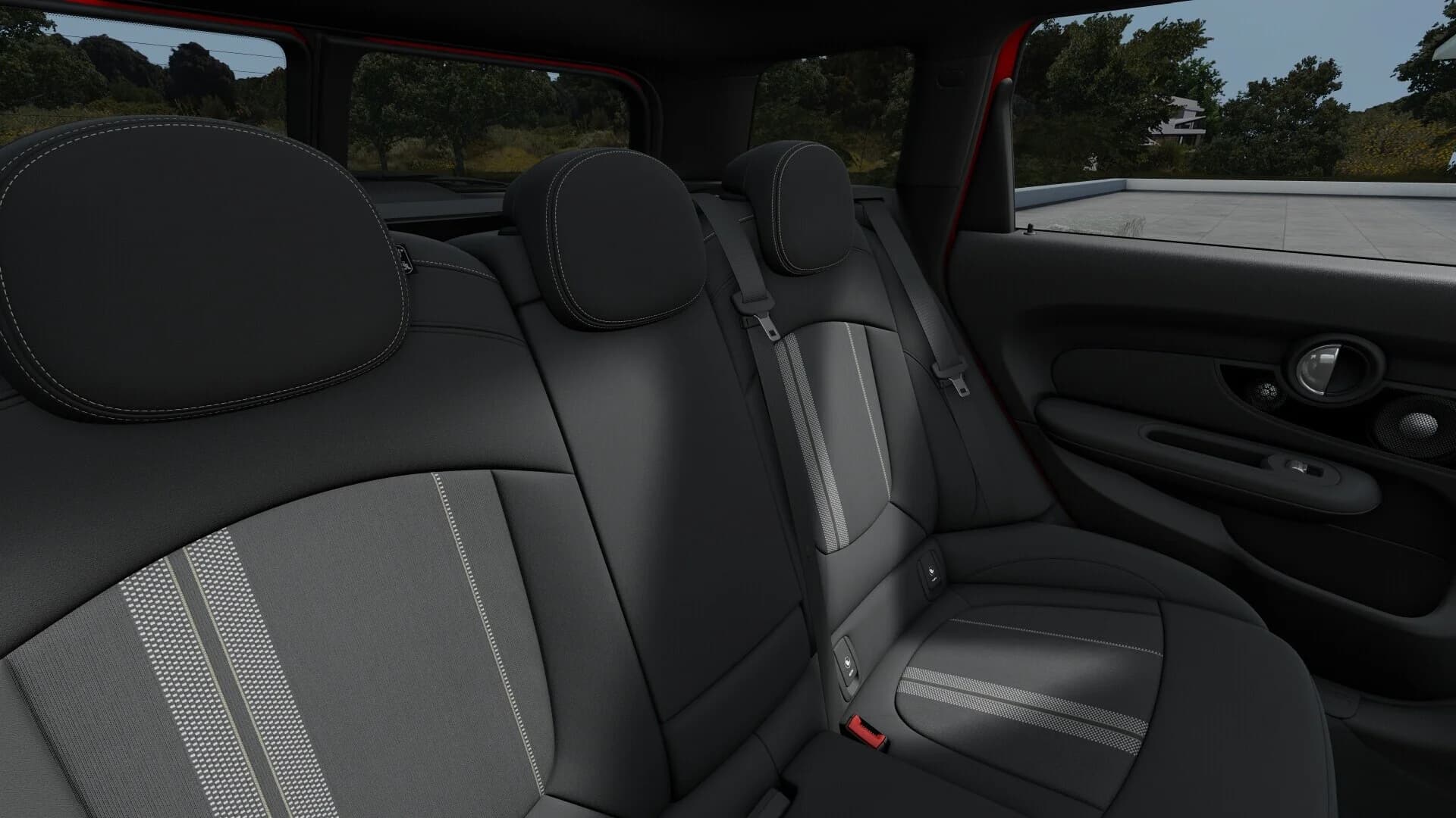 MINI Clubman John Cooper Works ALL4 — zdjęcie 7