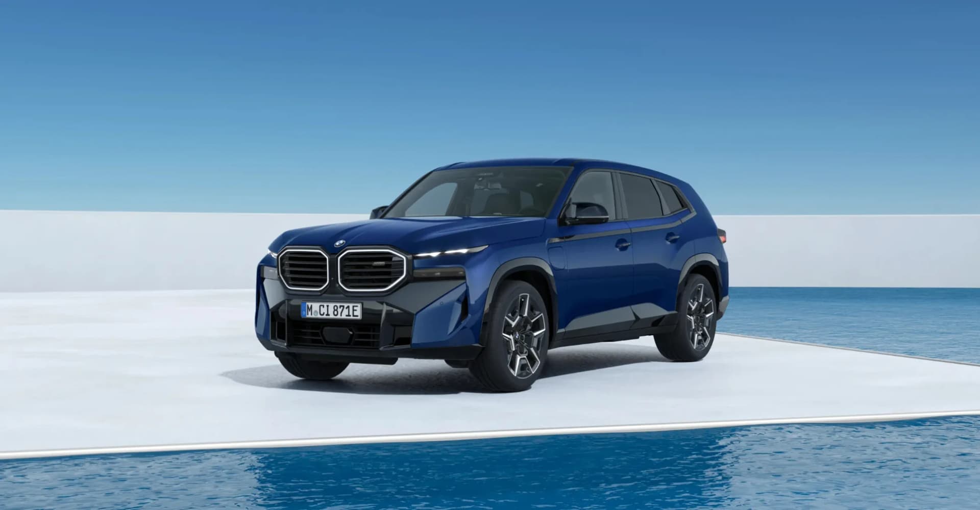 BMW XM — zdjęcie 1