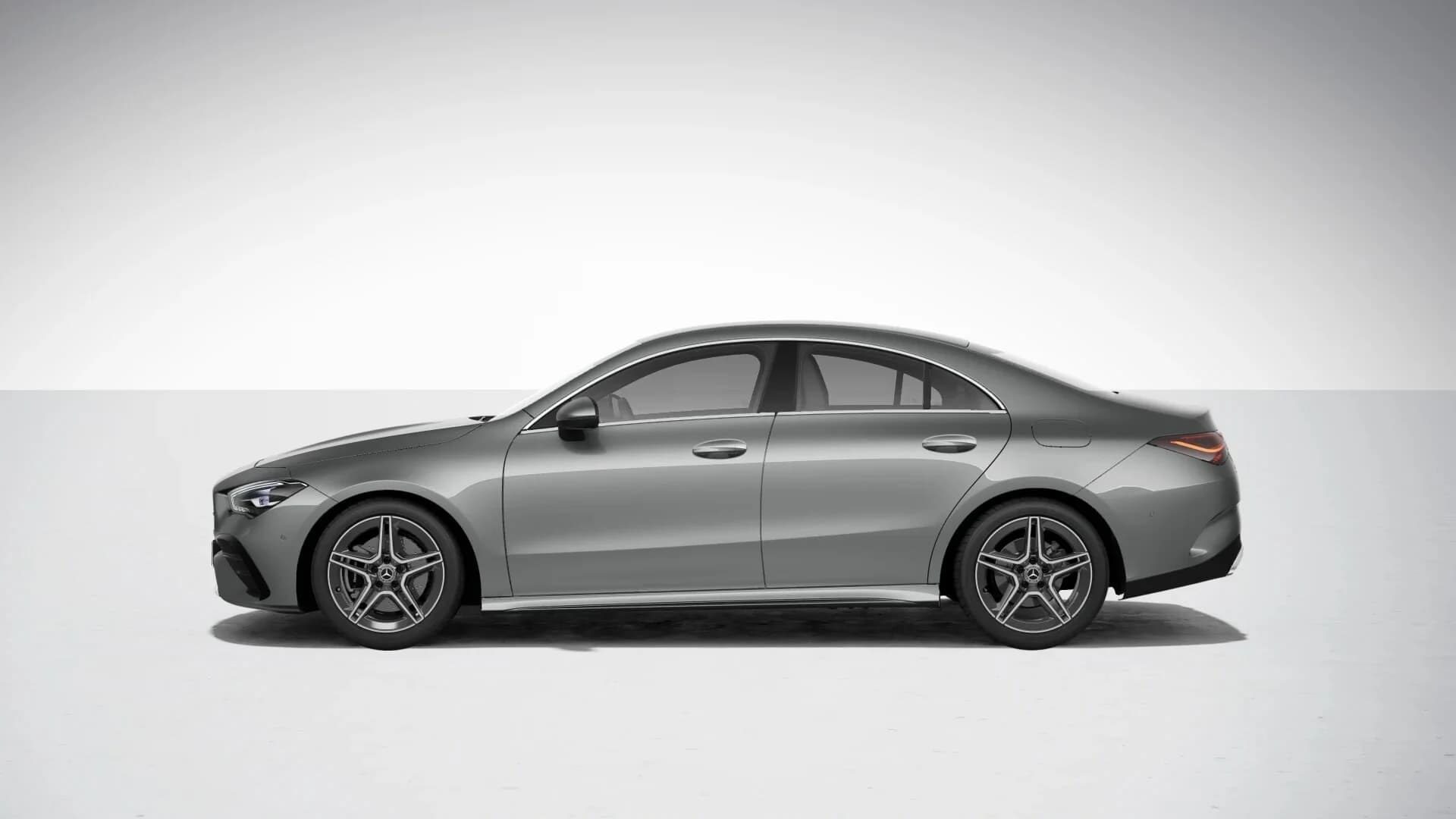 Mercedes-Benz CLA 200 (DELETED) — zdjęcie 4