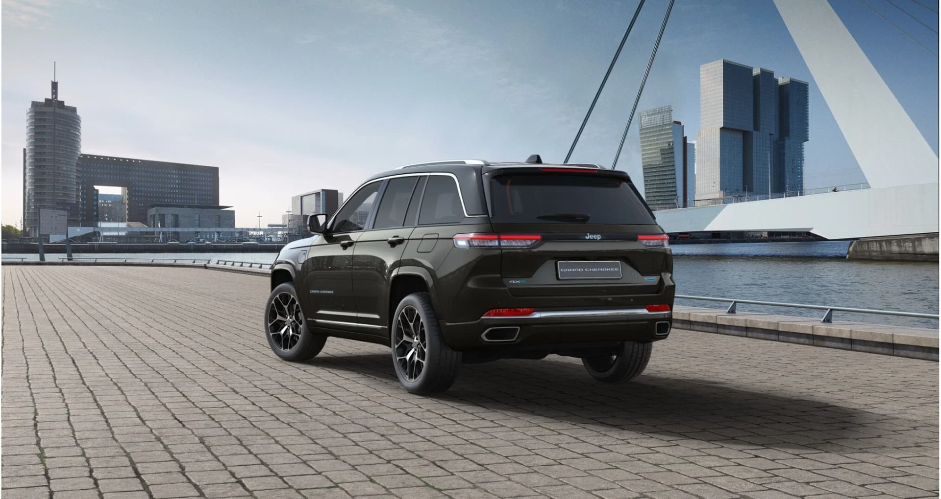 Jeep Grand Cherokee — zdjęcie 3