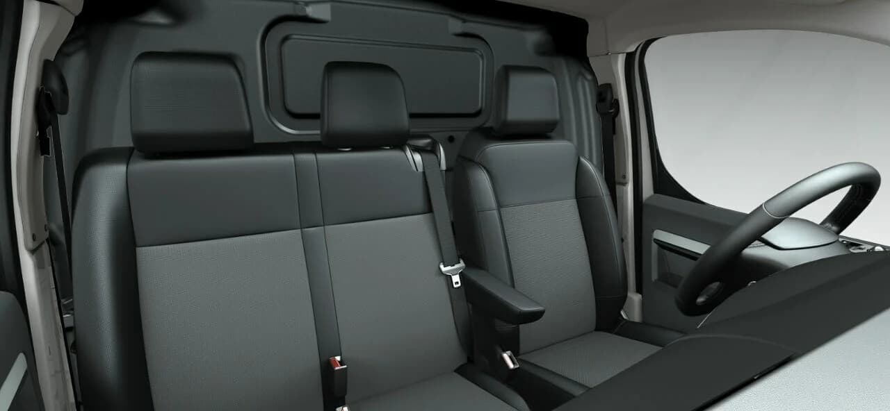 Opel Vivaro — zdjęcie 7