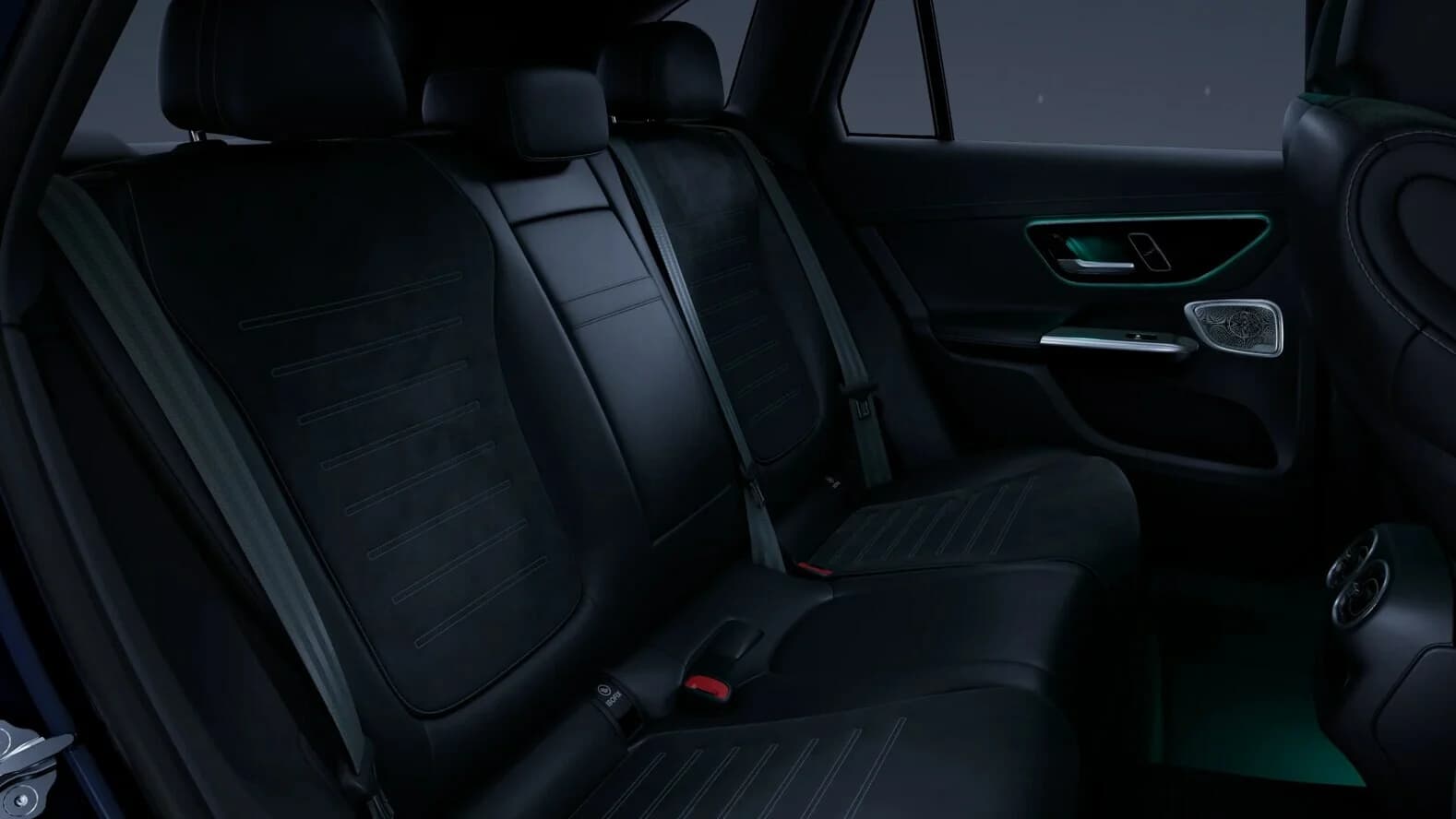 Mercedes-Benz GLC 300d (DELETED) — zdjęcie 9