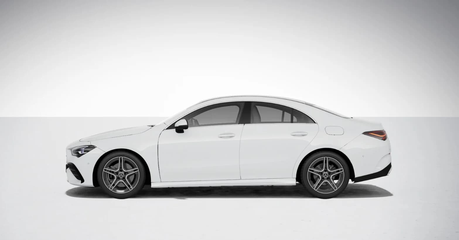 Mercedes-Benz CLA 180 (DELETED) — zdjęcie 3
