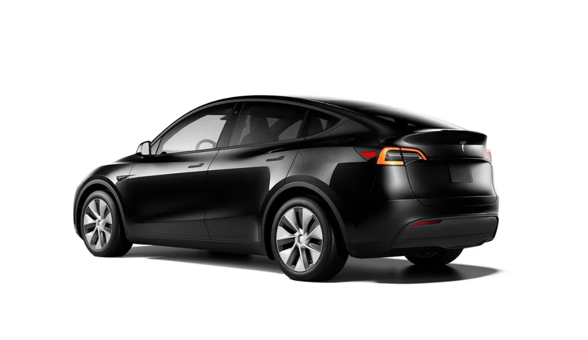 Tesla Y — zdjęcie 3