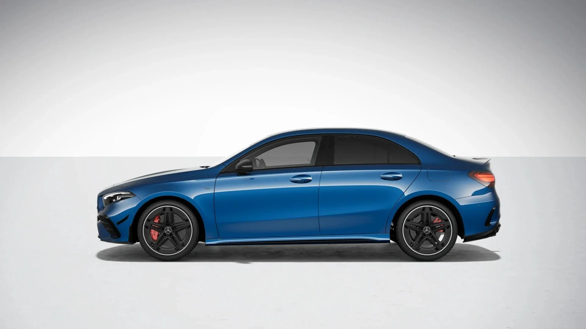 Mercedes-Benz A35 AMG (DELETED) — zdjęcie 3