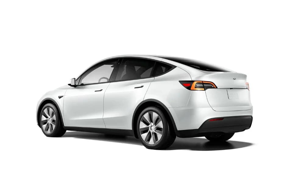Tesla Y — zdjęcie 3