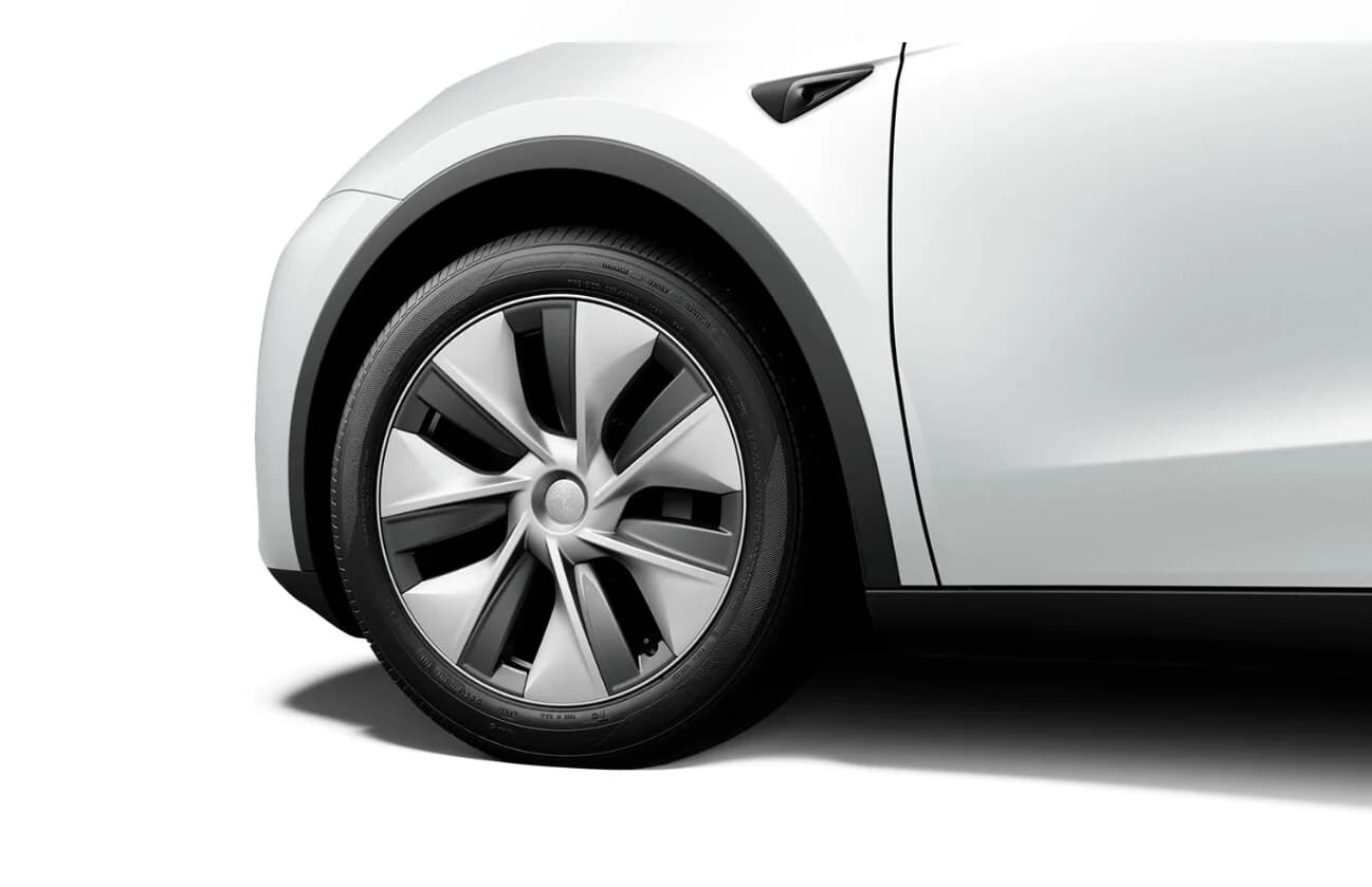 Tesla Model Y Long Range AWD — zdjęcie 4