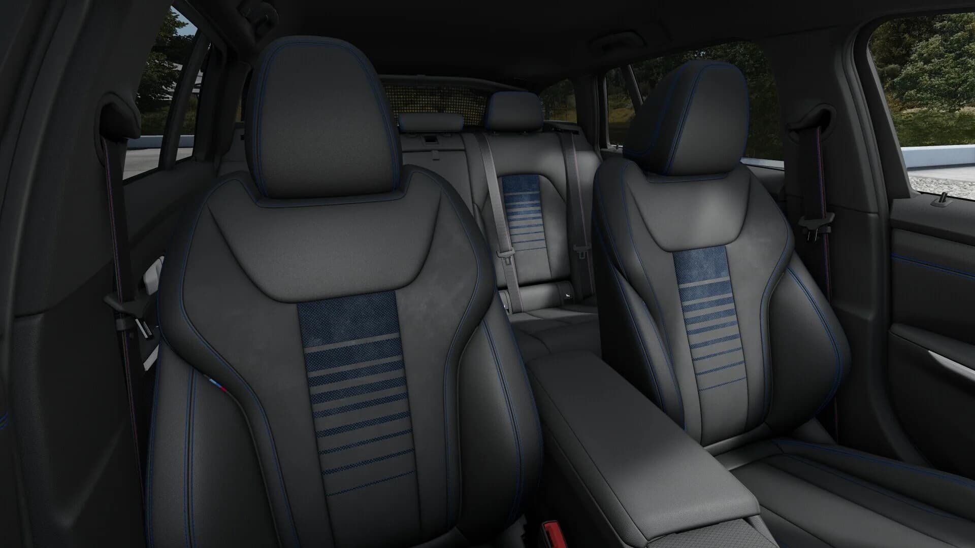 BMW Seria 3 Sedan 330i — zdjęcie 12