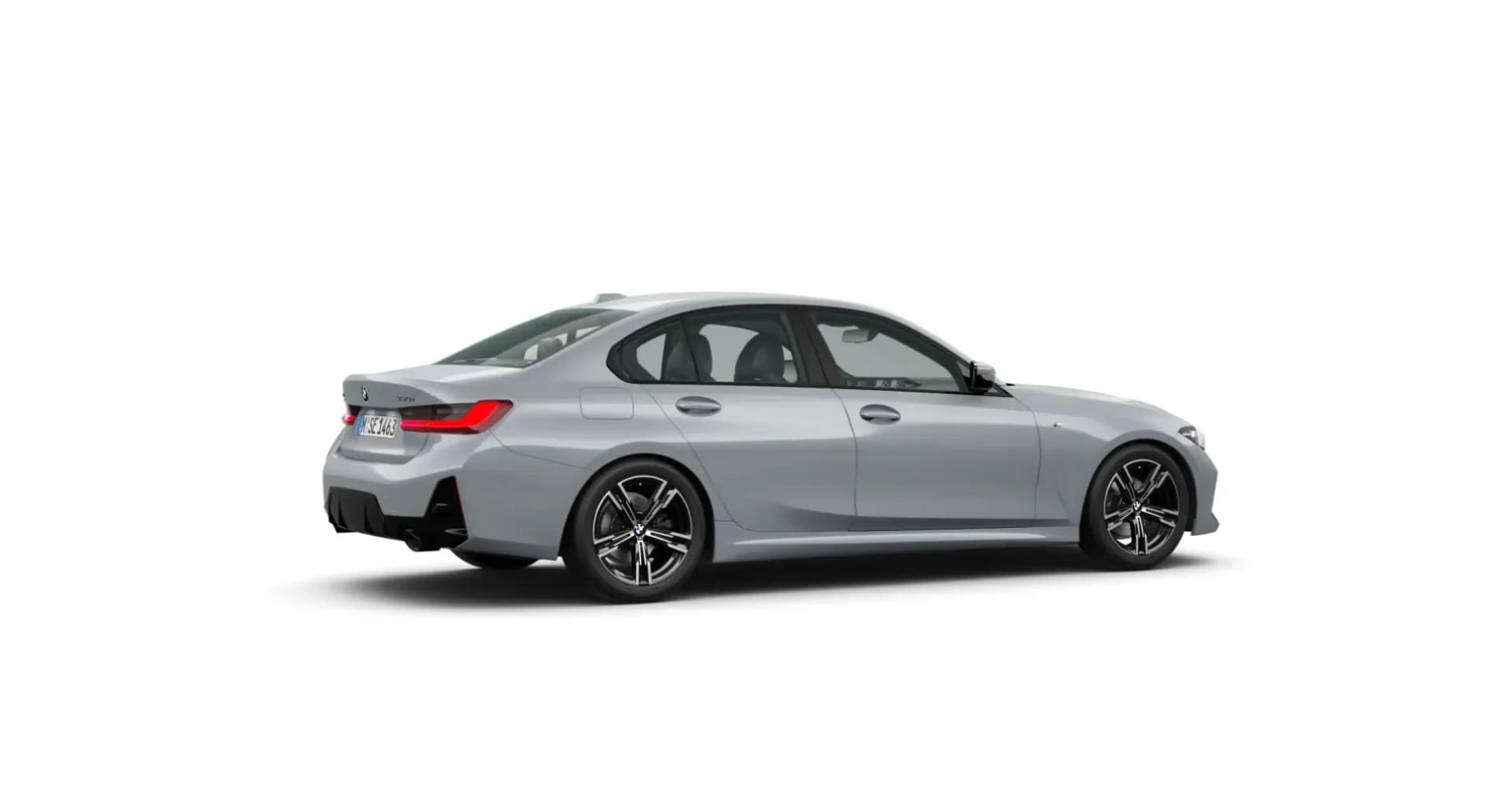 BMW Seria 3 Sedan 330i — zdjęcie 9