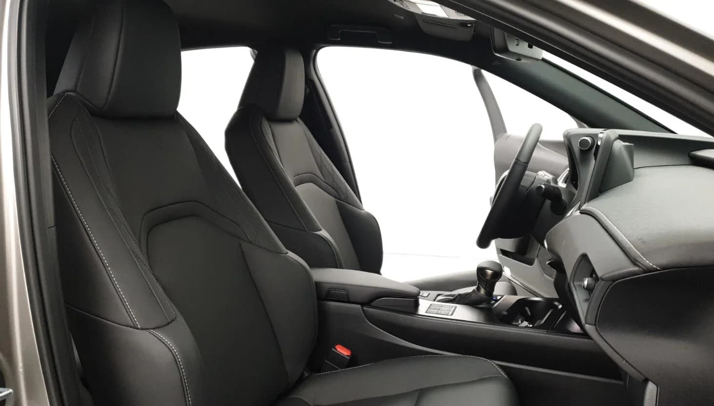 Lexus UX 250h — zdjęcie 10