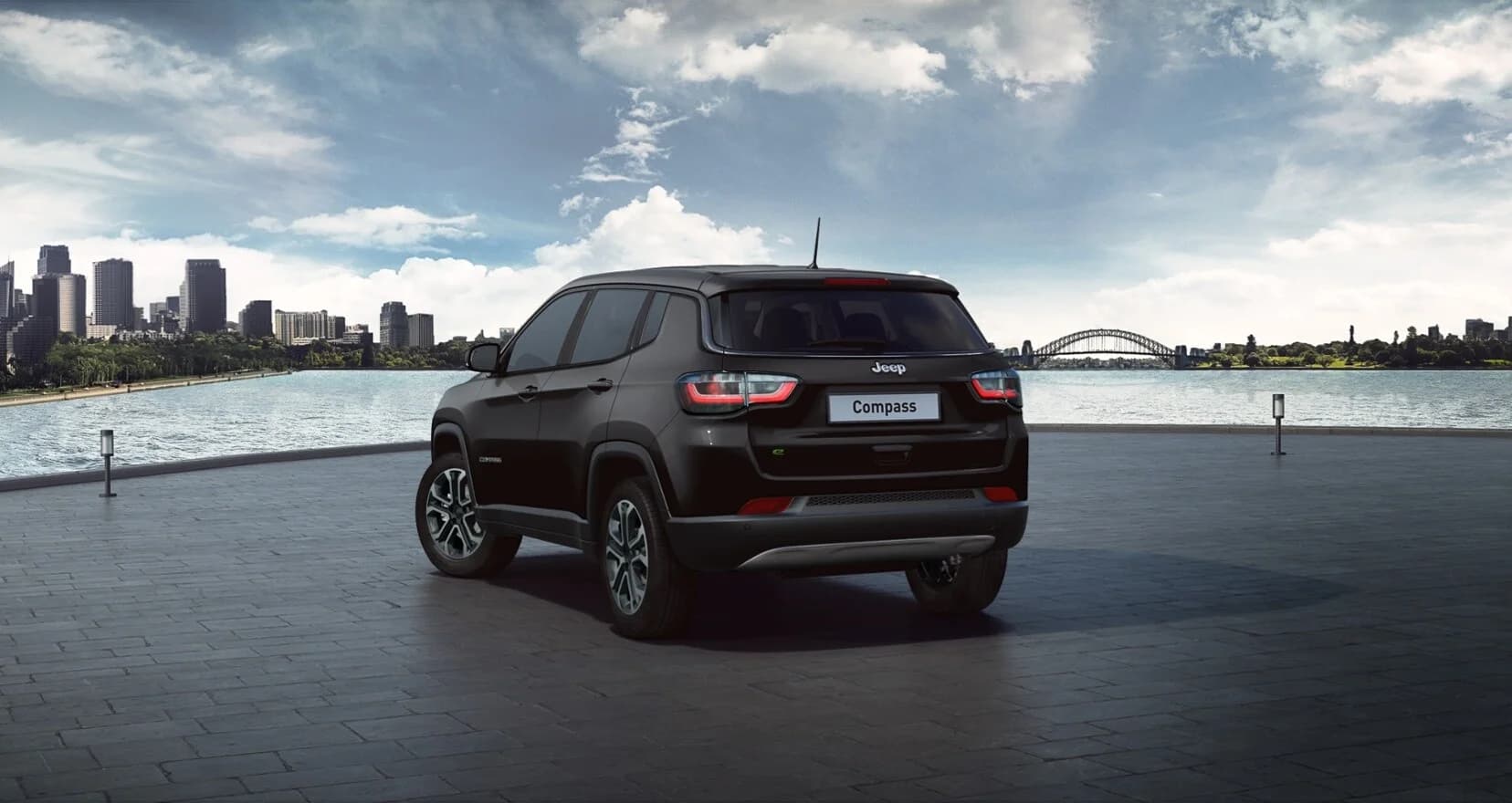 Jeep Compass — zdjęcie 4