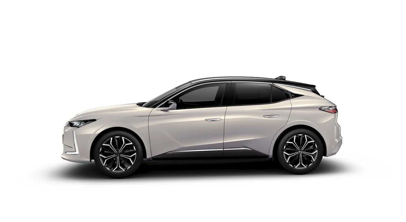 DS Automobiles 4 — zdjęcie 2