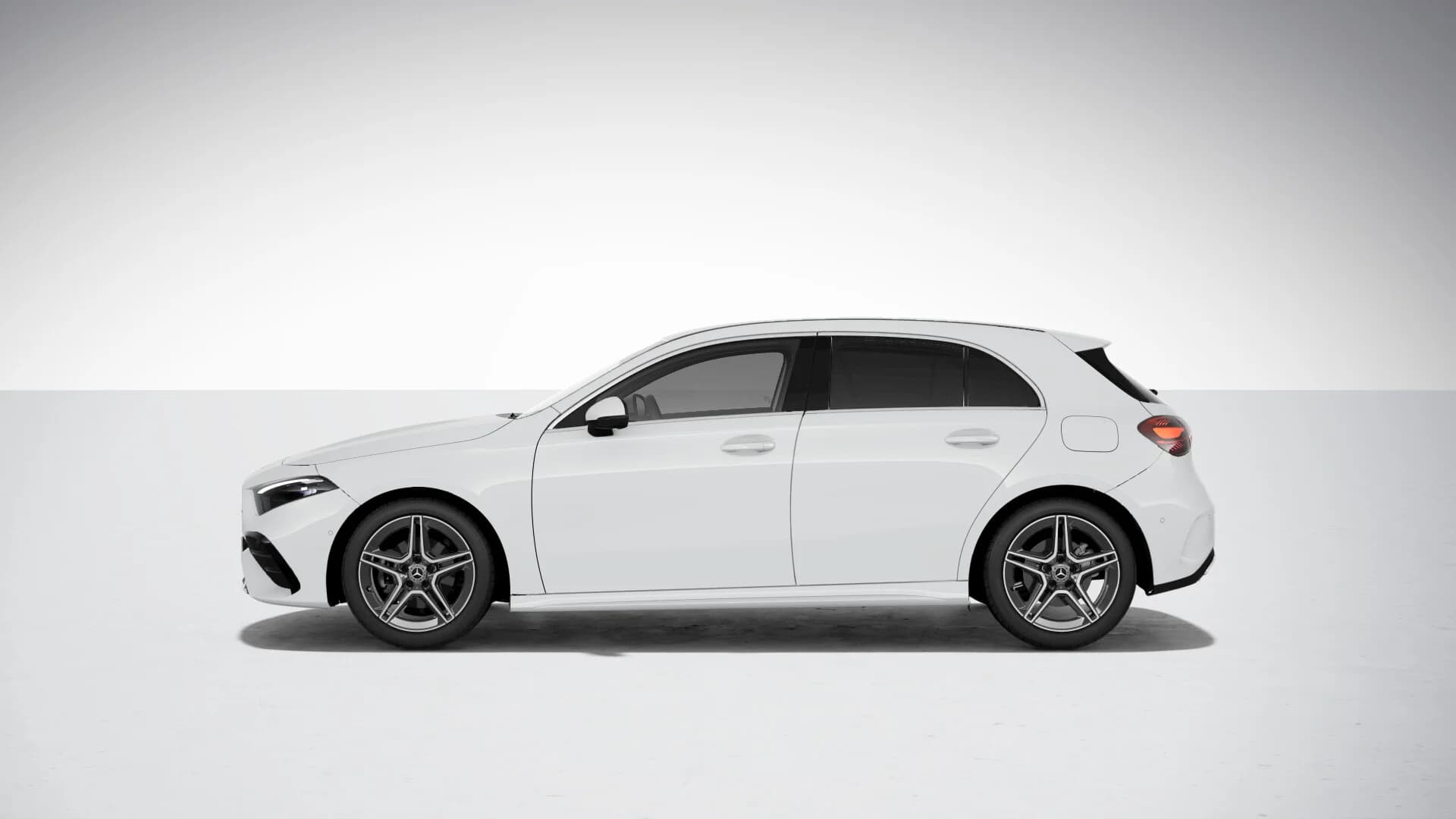 Mercedes-Benz A200 (DELETED) — zdjęcie 4