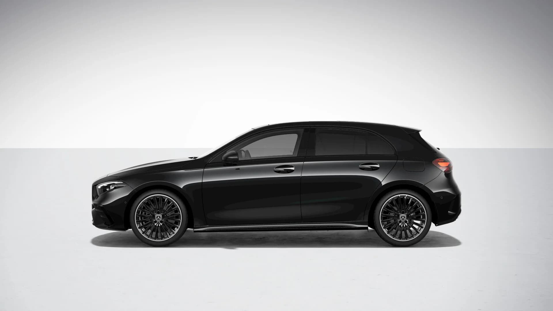 Mercedes-Benz A 220d AMG-Line (DELETED) — zdjęcie 4